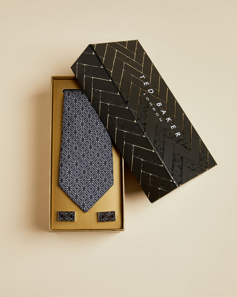 <P>Cufflink And Tie Giftset</P>